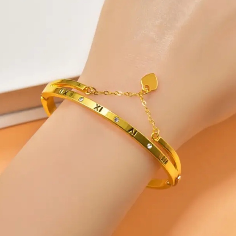 18k Gold Plated Stainless Steel Roman Numeral Bracelet